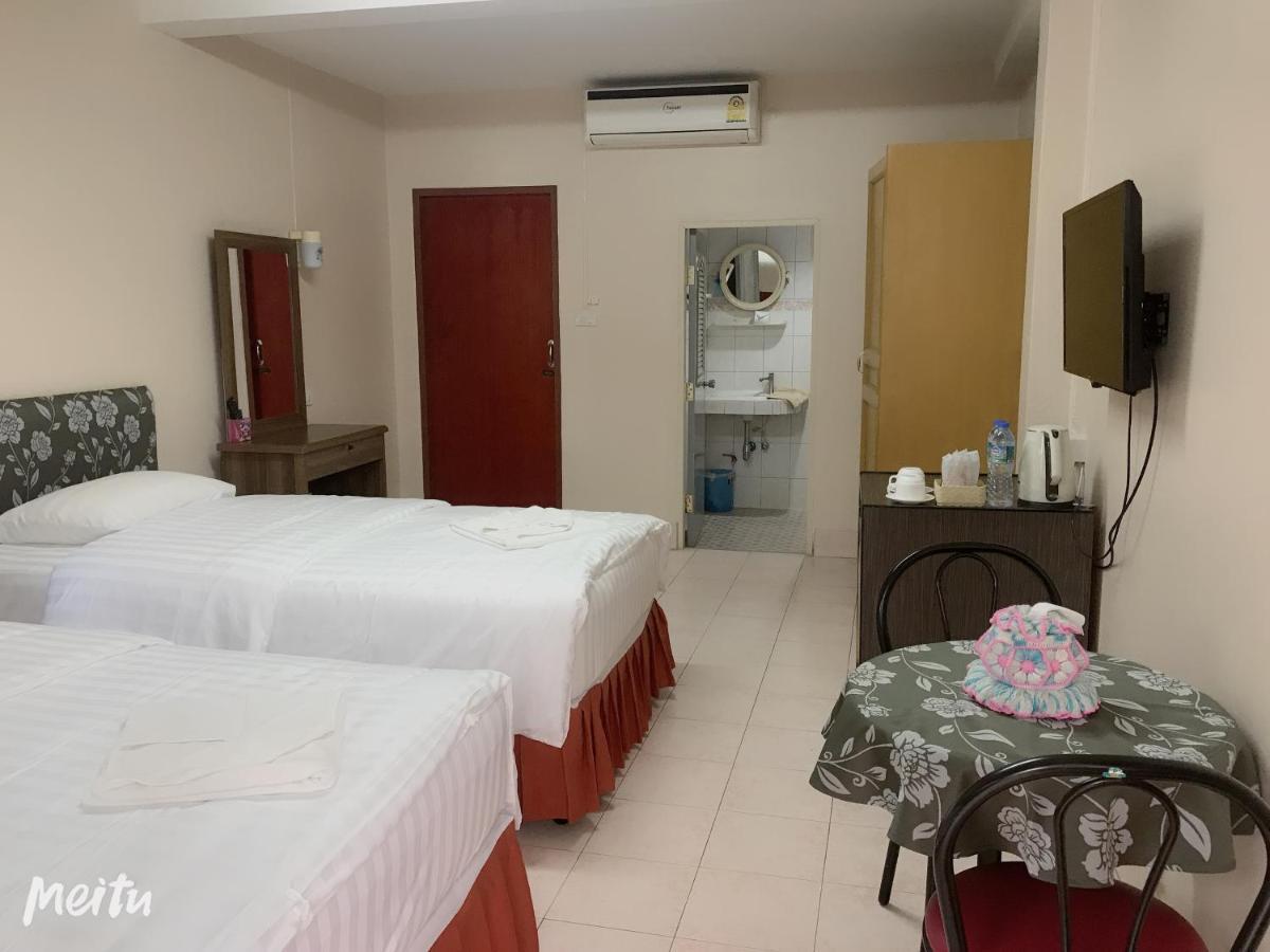 Baan Boa Guest House Patong Esterno foto