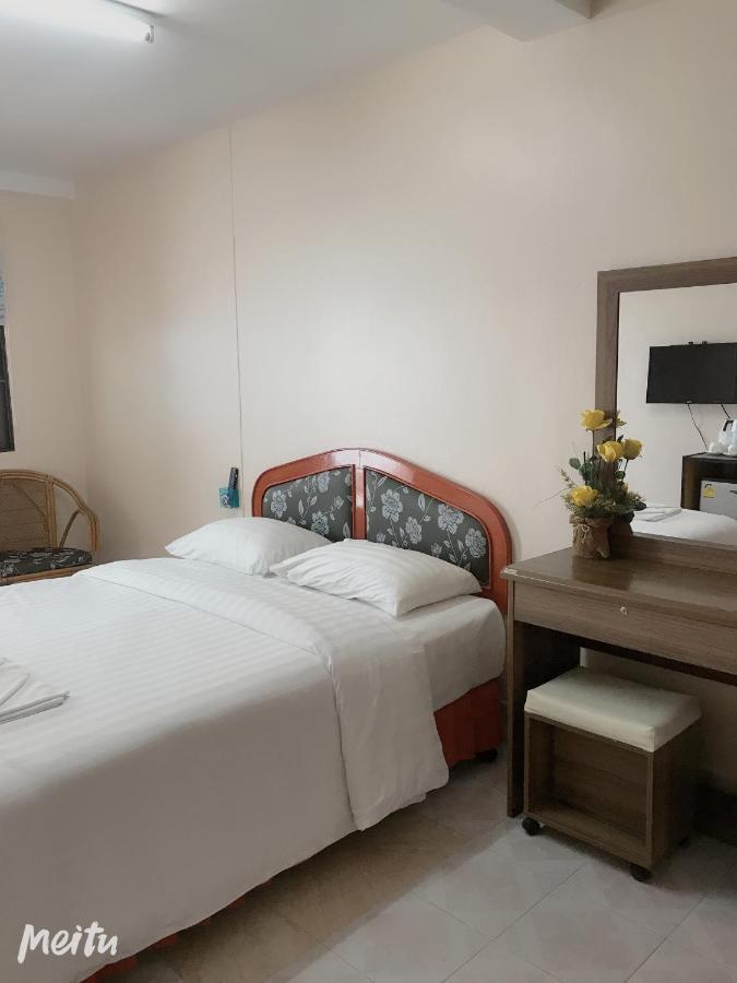 Baan Boa Guest House Patong Esterno foto